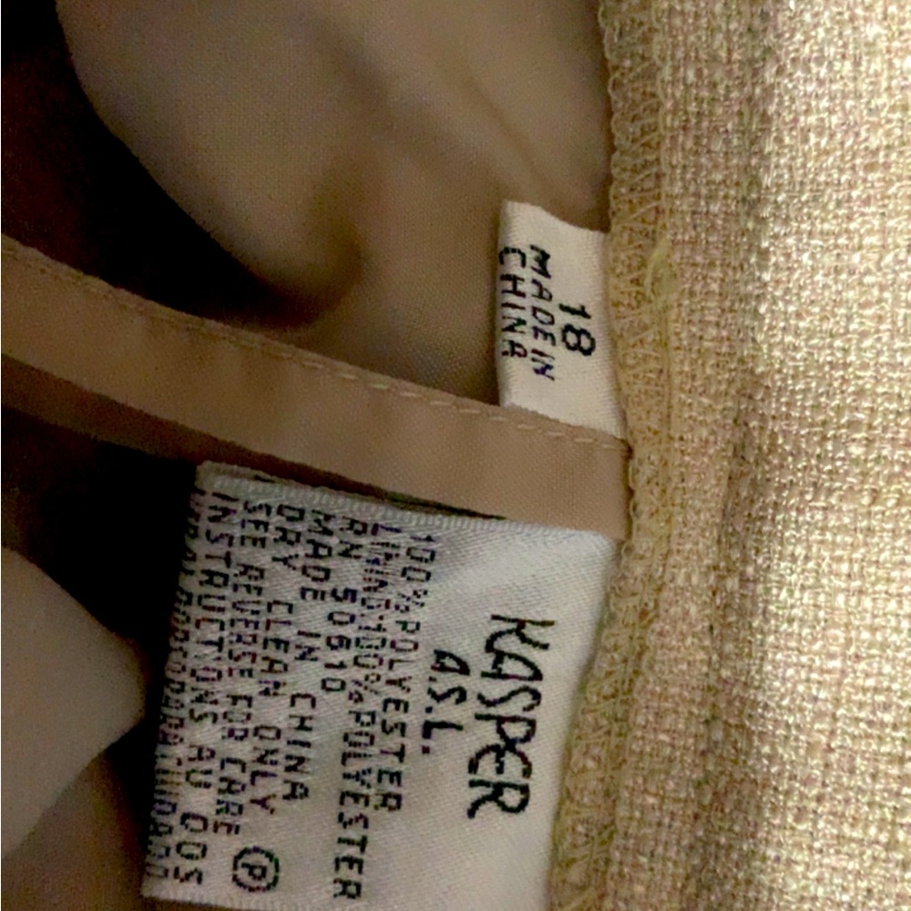 Twill lined dress pants. Size 18